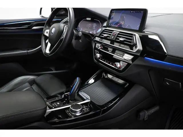 BMW iX3 High Executive 80 kWh | SOH 93%| PANORAMADAK | DRIVING ASSISTANT | 360 CAMERA | TREKHAAK