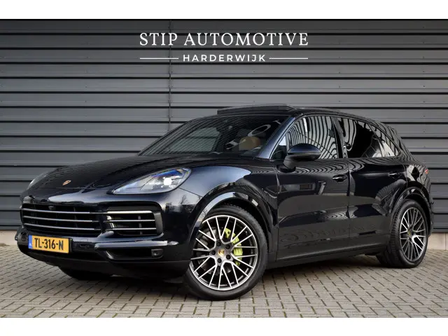 Porsche Cayenne 3.0 E-Hybrid 462pk Sport Chrono | Pano | Trekhaak | 360 Camera | Bose | Stuurverwarm...