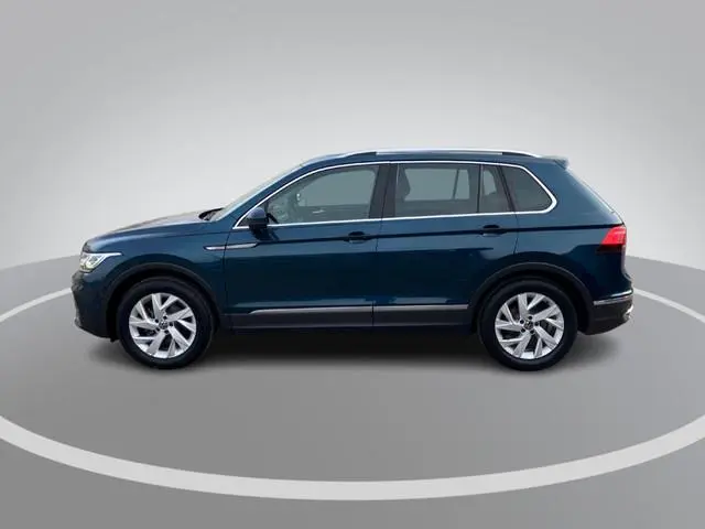 Volkswagen Tiguan 1.5TSI 110KW/150PK DSG Elegance Panoramadak · Trekhaak · Camera + Parkeersensoren...