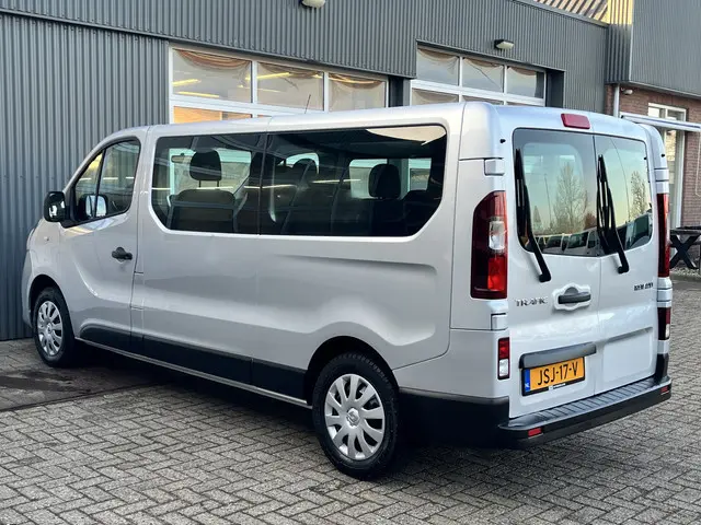 Renault Trafic Passenger 1.6 dCi 120pk BTW / BPM VRIJ!! marge Lengte 2 Airco Cruise control Navigatie PDC 1e eigenaar Combi Kombi Passenger Groepsvervoer Taxi Personenbus