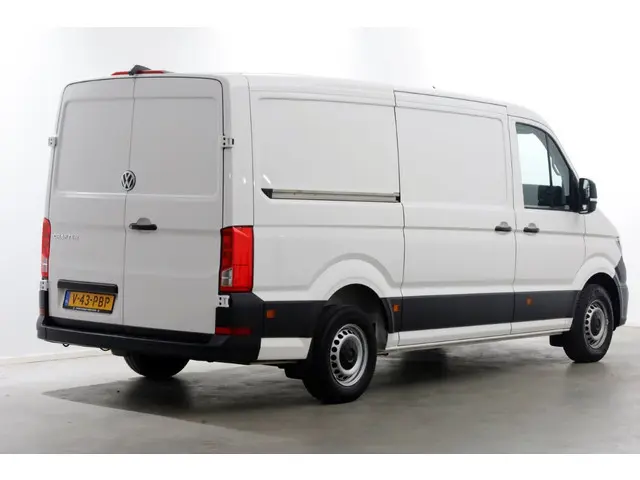 Volkswagen Crafter 35 2.0 TDI 140pk DSG-Automaat L3H2 (L2H1) Comfortline Navi/Camera/Inrichting 08-2...