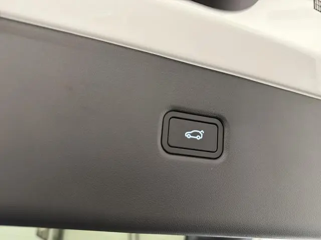 XPENG G6