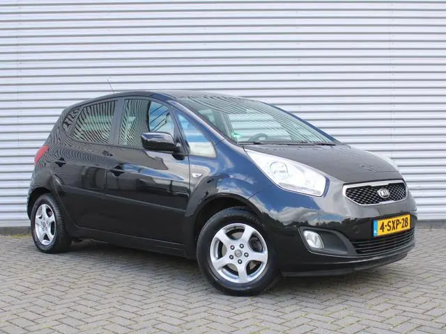 Kia Venga 1.4 CVVT 20th Anniversary | Trekhaak | Airco | Navi | Camera | Cruise | 15" LM | All seaso...