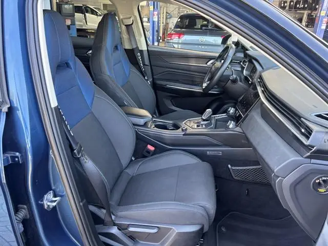 Lynk & Co 01 Panorama Camera Carplay Stoelver 1.5