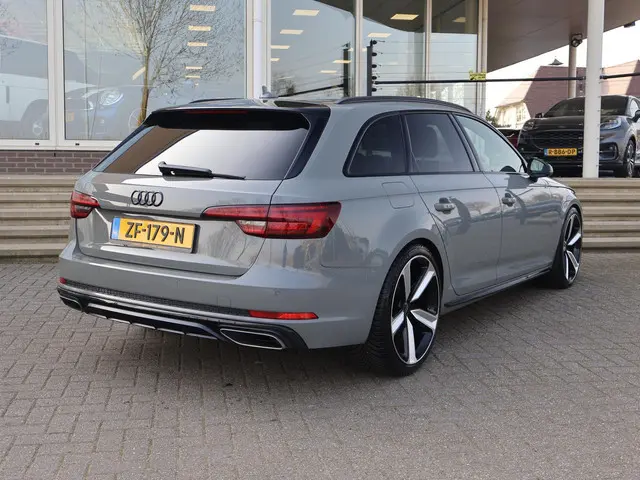 Audi A4 Avant 35 TFSI SPORT S LINE BLACK EDITION QUANTUMGRIJS + LEDER SPORTINTERIEUR | TREKHAAK | 20...