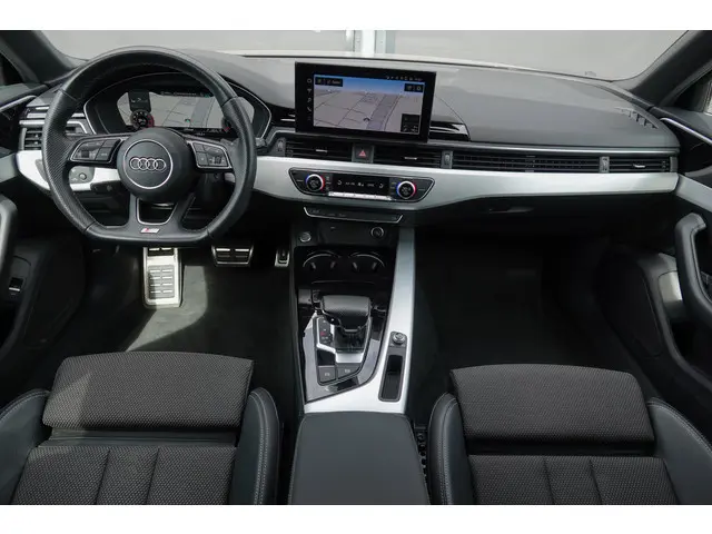 Audi A4 Avant 35Tfsi 150Pk Aut. | S-Line | Virtual Cockpit | LED | 20'' | Quantum Grey