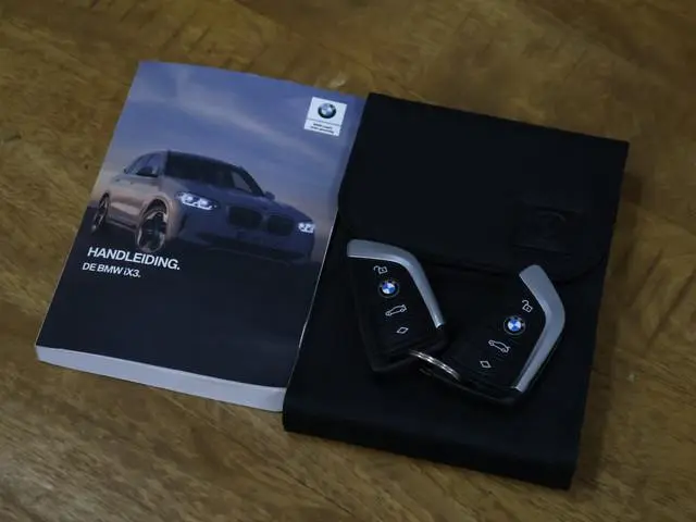 BMW iX3