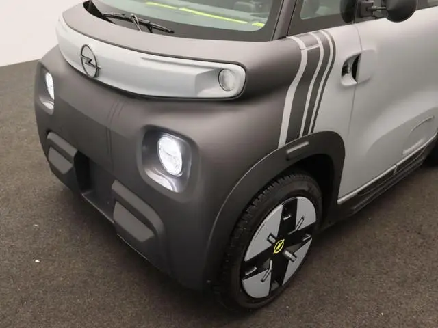 Opel Rocks-e