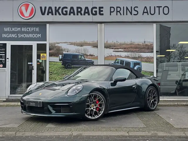 Porsche 911 Cabrio 3.0 Carrera S |NOSE-LIFT|FOREST GREEN|CARPLAY|STOEL+STUURVW|