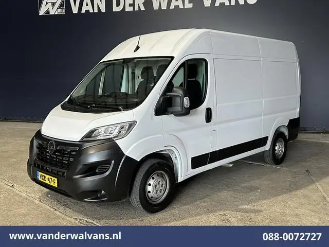 Opel Movano