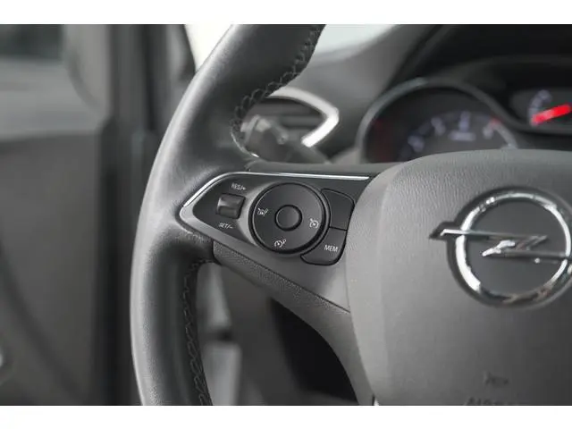 Opel Crossland 1.2 Turbo Ultimate | Camera | Dodehoekdetectie | Comfort Pakket | Apple Carplay