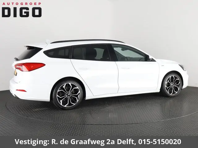 Ford Focus Wagon 1.0 EcoBoost ST Line Sports Business | Navigatie | Parkeersensoren | Climate Contro...