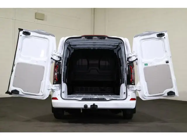 Ford E-Transit Custom 320 L1 H1 Limited 71 kWh 218pk 2x Schuifdeur