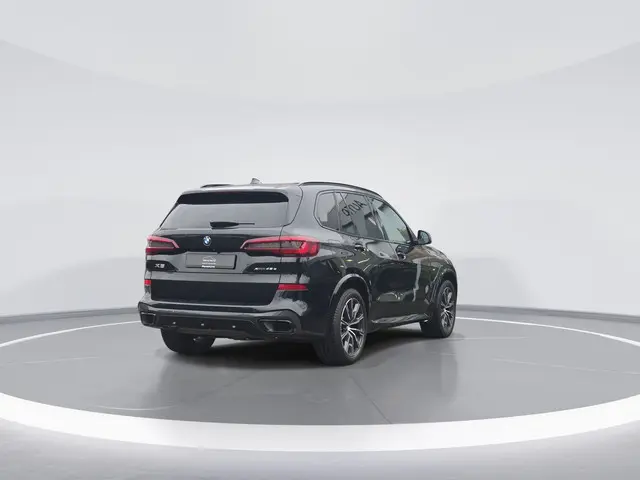 BMW X5 xDrive45e High Executive M-Sport |PANO|360°CAM|HUD|INDIVIDUAL|BOWERS&WILKINS|TREKHAAK 16267 /...