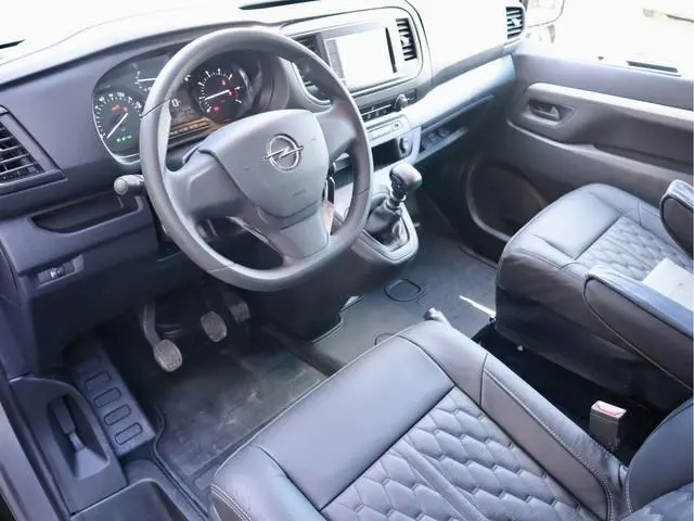 Opel Vivaro 2.0 HDI LANG LUXE DUBBELE CABINE MARGE-BTW VRIJ