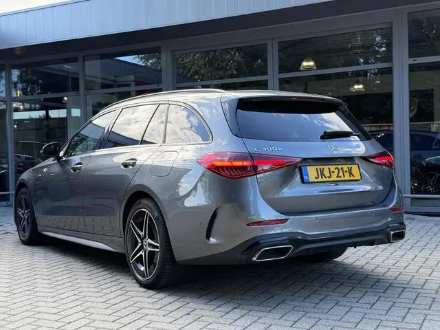 Mercedes-Benz C-klasse Estate 300e *!* AMG *!* PANODAK/ BURMESTER/ DISTRONIC/ 360 CAMERA *!*