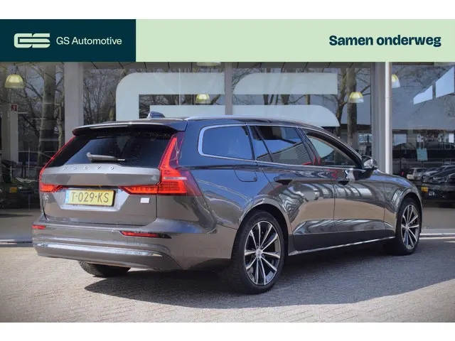 Volvo V60 2.0 T6 PHEV AWD Core Bright |ACC|CAM|STOEL+STUURVW