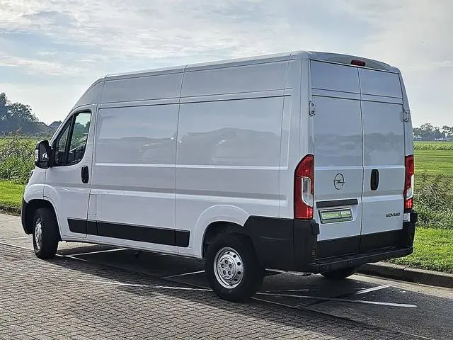 Opel Movano