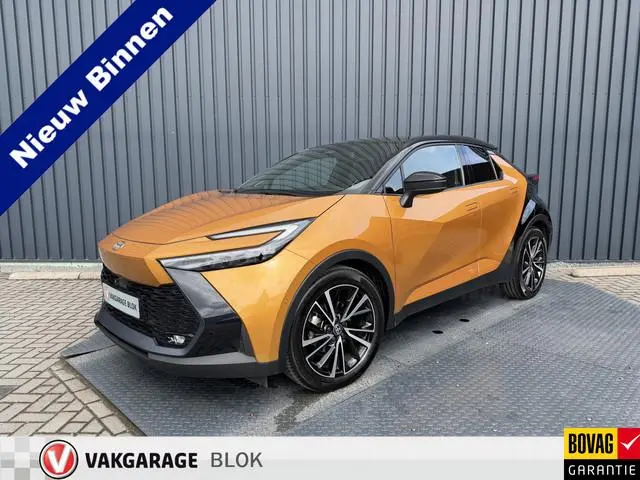 Toyota C-HR 2.0 Hybrid 200(geen plug-in) Première Edition | VOL Leer | Stuurverwarming | Pano dak |...