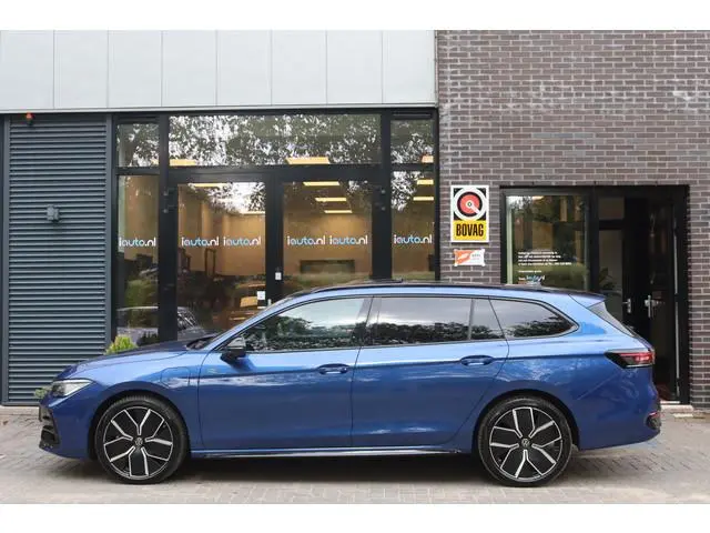 Volkswagen Passat Variant 1.5 eHybrid 272PK R-Line Black Style+ Leder/Pano/IQ.Light/360/Headup/HK/Na...