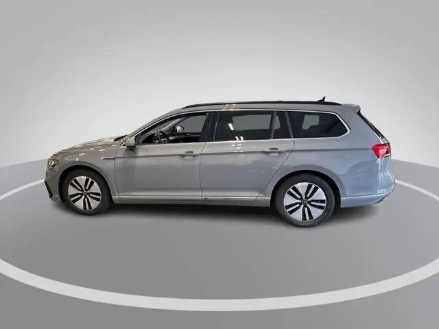 Volkswagen Passat Variant 1.4 TSI 218pk DSG PHEV GTE Business · SOH 95,5% · Camera · Apple/Android C...