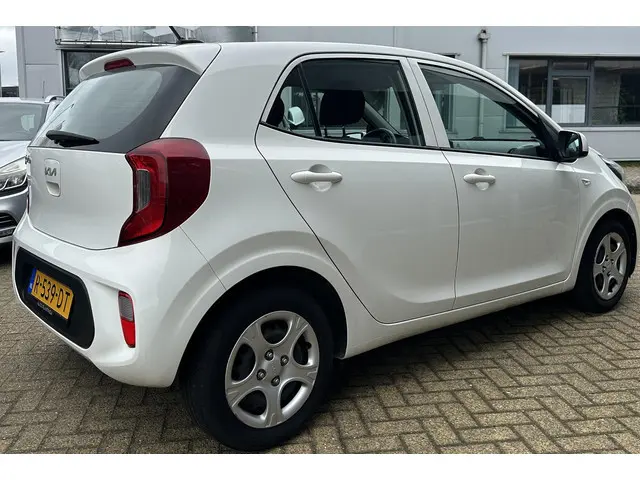 Kia Picanto 1.0 DPi ComfortLine | 1e Eigenaar | NL AUTO | Airco | Cruise Control | DAB+ | 5 Deurs |...