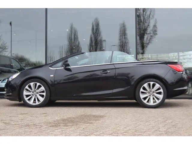 Opel Cascada