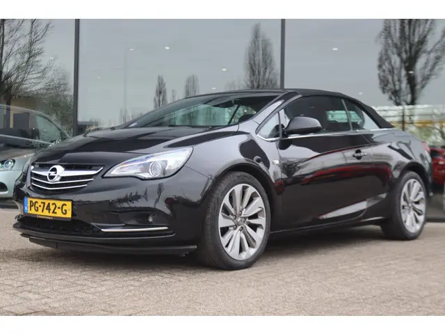 Opel Cascada