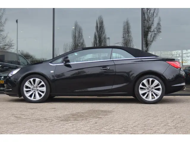 Opel Cascada