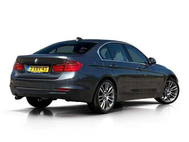 BMW 3-serie 316i High Executive ✅ Xenon ✅ Sportstoelen ✅ 19 inch
