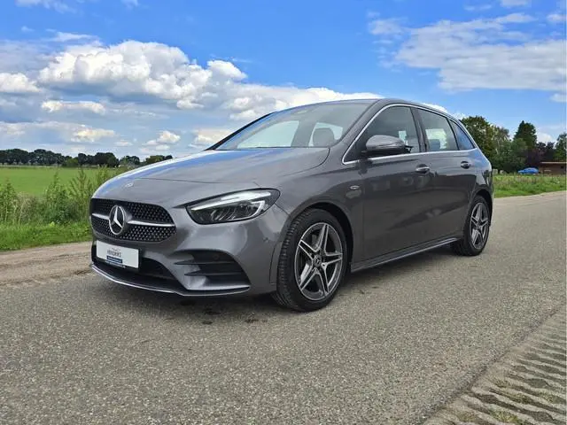 Mercedes-Benz B-klasse 250 e Star Edition AMG Line LIMITED -