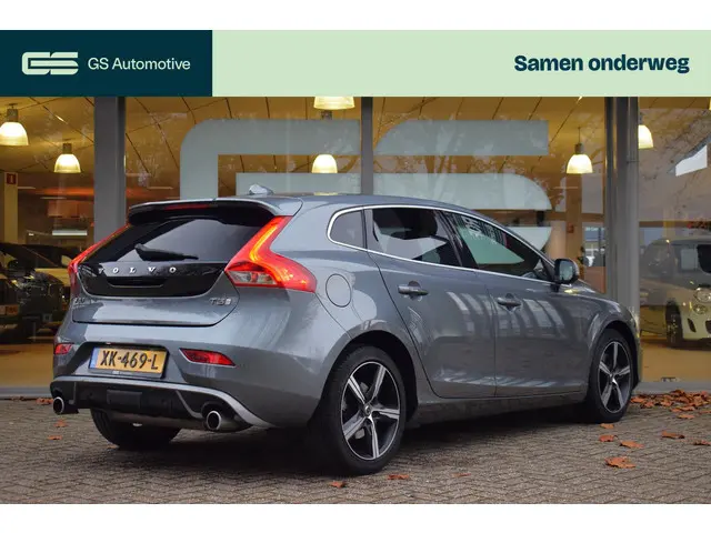 Volvo V40 1.5 T3 Polar+ Sport |PANO|AUTOMAAT|CRUISE|LED
