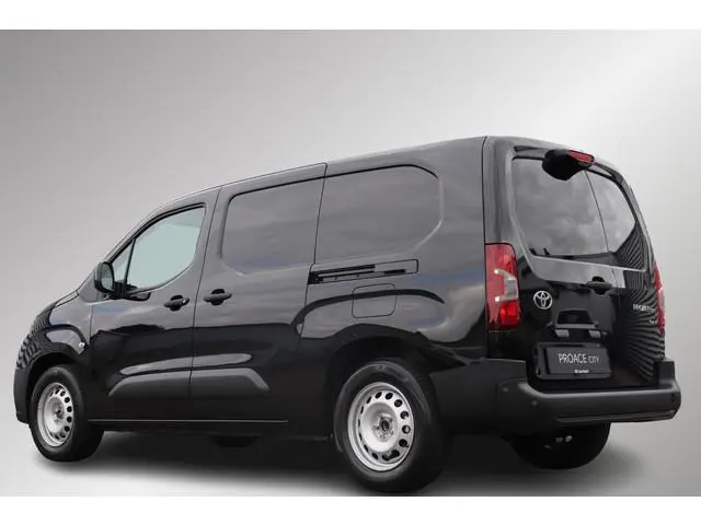 Toyota pro-ace