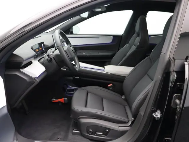 Polestar 4