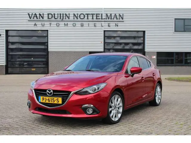 Mazda 3 2.0 GT-M / Automaat / HUD / Keyless / Stoelverwarming