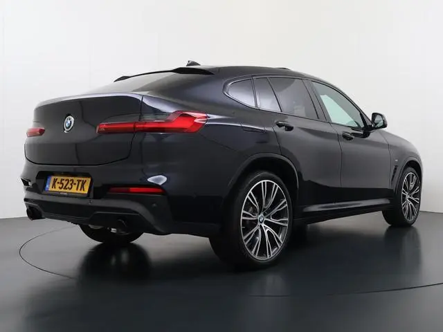 BMW X4 xDrive20i M Pakket Panoramadak NL Auto NAP
