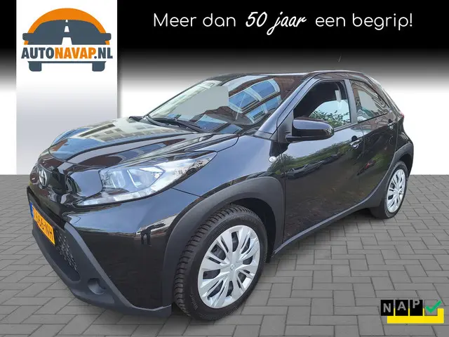 Toyota Aygo X 1.0 VVT-i MT Play /Camera/Navi/Apple/Android/1e Eig/Garantie