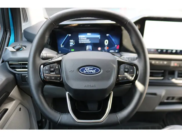 Ford E-Transit Custom