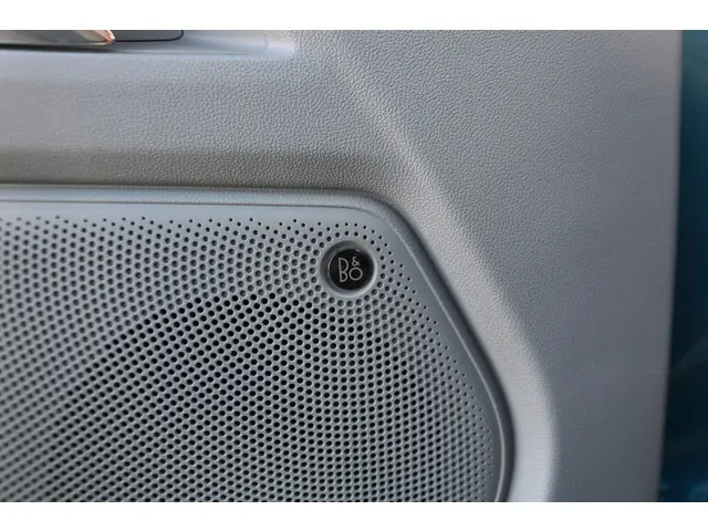 Ford E-Transit Custom