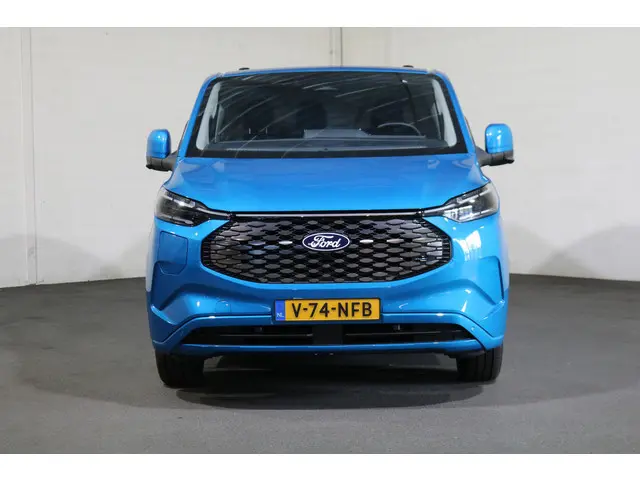 Ford E-Transit Custom