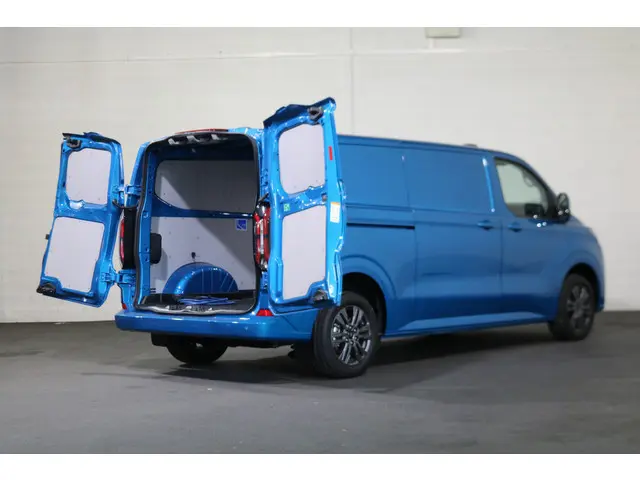 Ford E-Transit Custom