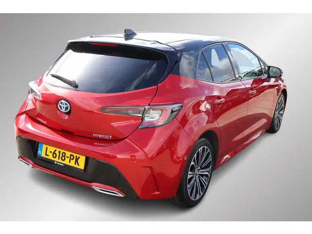 Toyota Corolla 2.0 Hybrid Business GR-Sport JBL, BSM, Apple Carplay/Android Auto, Stoel & Stuur verw...