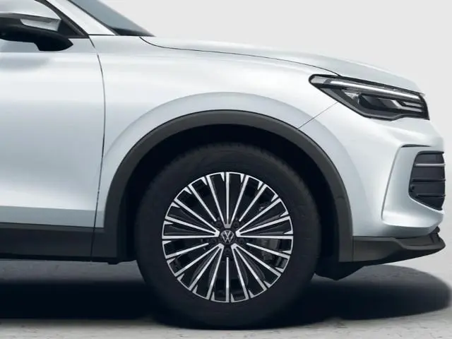 Volkswagen Tiguan Limited Edition 1.5 eHybrid 204 PK 6 versn. DSG · Design Pakket Dark · Trekhaak in...