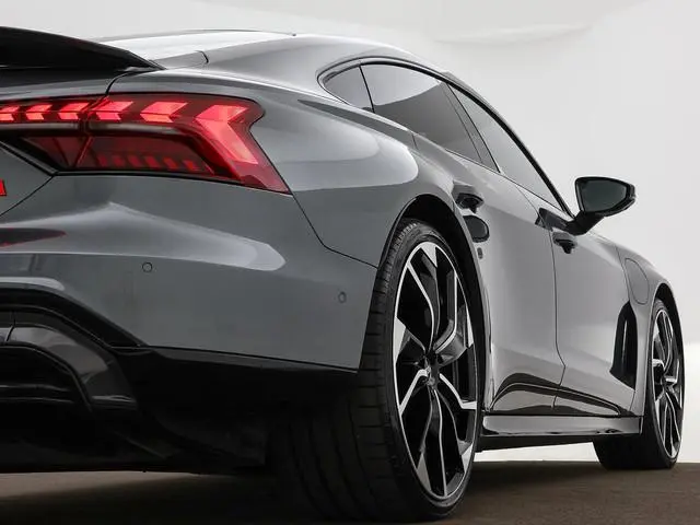Audi e-tron GT