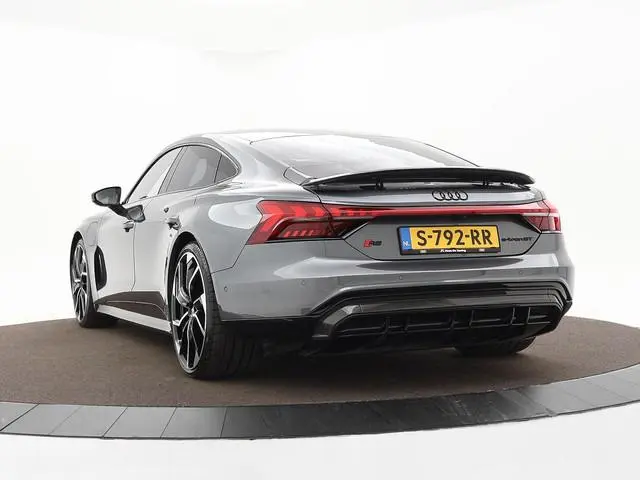 Audi e-tron GT