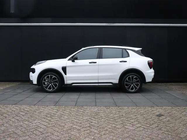 Lynk & Co 01 1.5 | NIEUW MODEL | CAMERA | STOELVERW. | NAVI |