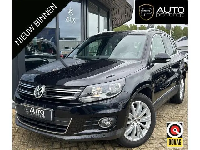 Volkswagen Tiguan 1.4 TSI LIFE 122PK | Trekhaak | Stoelverwarming | Climate Control | Parkeersensore...