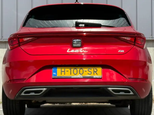 SEAT Leon 1.5 180PK eTSI Automaat FR Sfeer Virtual Dode-Hoek Apple-Carplay