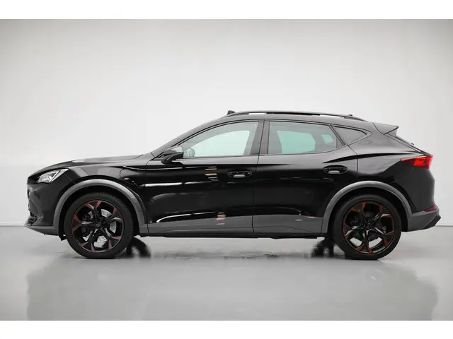 CUPRA Formentor 1.4 e-Hybrid VZ Copper Edition |Pano|Buttons|360|Memory|Dodehoek|Ambient|