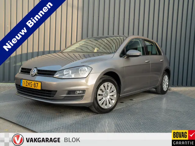 Volkswagen Golf 1.2 TSI Trend Edition | Trekhaak | Navi | Bluetooth |  Cruise Control | Prijs Rijkla...